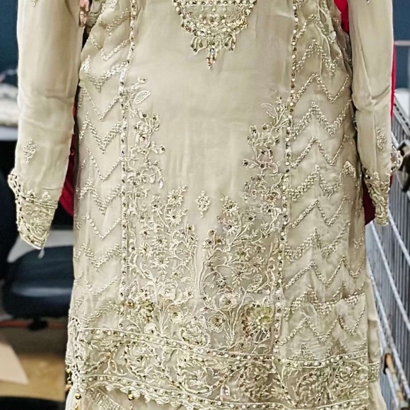 3-Piece Embroidered Crinkle Shirt With Embroidered Dupatta And Sharara Suit Dark - Picture 2 of 3